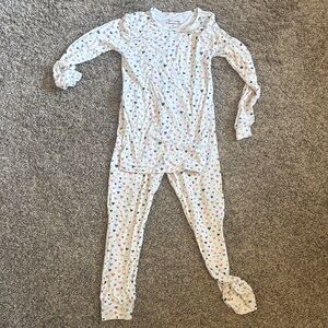 Magnetic Me hearts 4T pajamas